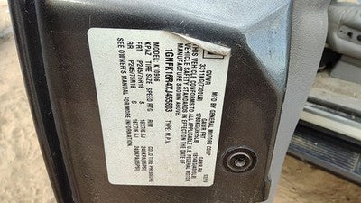 1998-1999 Chevy Suburban Rear Drive Shaft Oem Back Driveline 5.7L 26029960