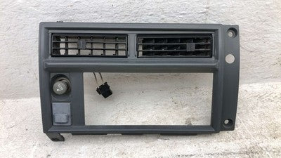 1986-1994 Chevy S10 Blazer Trim Bezel Around Radio Surround Dash Panel Oem Black