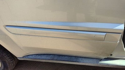 05-09 Equinox Passenger Right Rear Moulding From Door Back Trim Strip Silver 67U