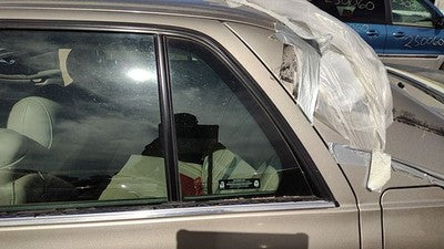 00-05 Deville Dts Driver Left Rear Vent Window Back Door Glass With Frame Oem