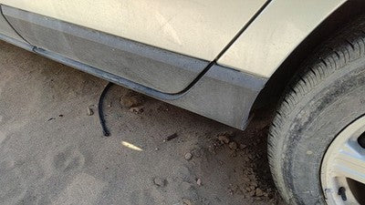 2004-2008 Chrysler Pacifica Driver Left Rear Lower Rocker Panel Moulding
