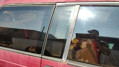 1991-1994 S10 Blazer Passenger Right Rear Vent Window Back Door Glass With Frame