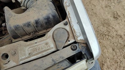 1991 Volvo 740 Windshield Washer Fluid Reservoir With Pump Oem Wiper Tank