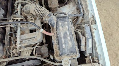 92-95 Cherokee Complete Air Intake Cleaner Filter Box Housing With Tube 4.0L