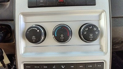 2009 Dodge Journey Temperature Control Module In Dash Heater Ac Head Unit Oem