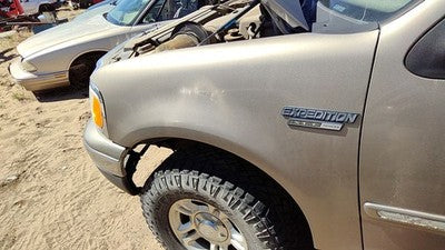 1997-2002 Ford Expedition Driver Left Front Fender Oem Arizona Beige Aq