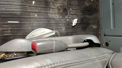 2006-2014 Chevy Express Van Driver Left Front Seat Belt Buckle Receiver Gray 93W