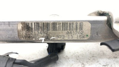 2004-2005 Mazda 3 Complete Fuel Rail With Injectors Set Loaded Oem 2.3L