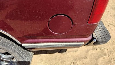 1992-2000 Gmc Yukon Fuel Tank Door With Hinge Gas Lid Oem Filler Maroon 15630141