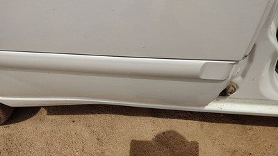 00-07 Focus Station Wagon Passenger Right Rear Moulding From Door Back White Yz