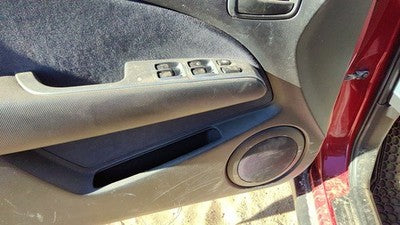 03-06 Outlander Driver Left Front Door Trim Panel With Master Switch Black