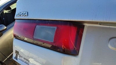 1997-1999 Toyota Camry Driver Left Inner Tail Light Brake Lamp Oem Rear