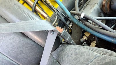 98-02 Van 2500 Passenger Right Front Seat Belt Buckle Receiver 69W Dark Gray