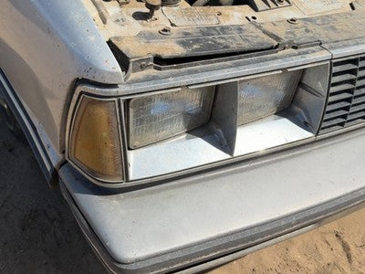1986 Olds 88 Passenger Right Head Light Oem Front Lamp 22524010