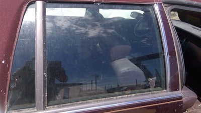 93 Cadillac Fleetwood Passenger Right Rear Side Window Door Glass Oem Back