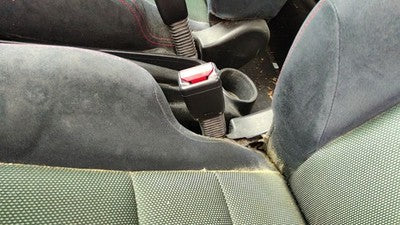 2002-05 Civic Hatchback Si Driver Left Front Seat Belt Buckle Receiver Black Bk