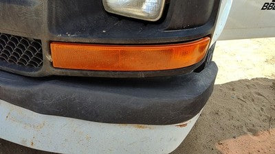 03-14 Chevy Express Van Driver Left Front Turn Signal Light Lamp Fender Mounted