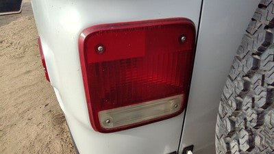 1985-1996 Gmc Van 3500 Driver Left Tail Light Brake Lamp Oem Rear 05977496