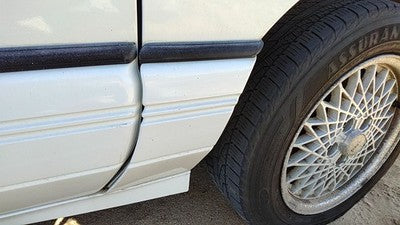 1994 Pontiac Bonneville Passenger Right Moulding From Fender Trim Strip White