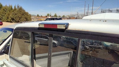 1994-1997 Chevy Silverado 1500 Third Brake Light Middle Lamp Oem 16521970