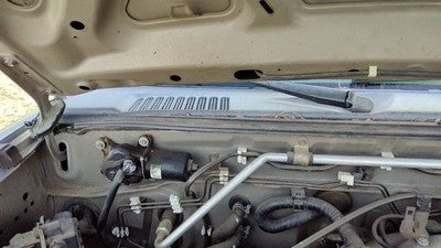 2004 Nissan Xterra Windshield Wiper Cowl Vent Trim Panel Oem Cover