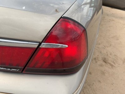 98-02 Mercury Grand Marquis Passenger Right Outer Tail Light Brake Lamp Oem Rear