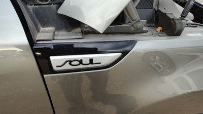 2014-2019 Kia Soul Passenger Right Moulding From Fender Oem Trim Strip