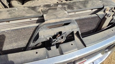 1999-2001 Gmc Sierra 2500 Hood Latch Assembly With Bracket Oem 88980512