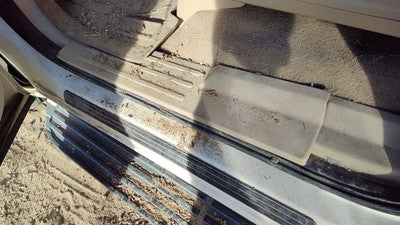 2008 Lincoln Navigator Driver Left Lower Sill Step Moulding Trim Panel Oem Tan