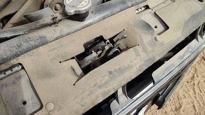 1993-1995 Nissan Pathfinder Hood Latch Assembly With Bracket Oem 6250055G00