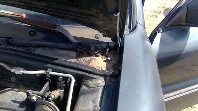 1989-1998 Mitsubishi Galant Vr-4 Driver Left Hood Hinge Assembly Oem Green