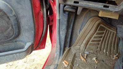 1995 Nissan Pathfinder Driver Left Lower Kick Trim Panel Oem Gray