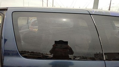 1998-2003 Toyota Sienna Driver Left Rear Side Window Door Glass Oem Back