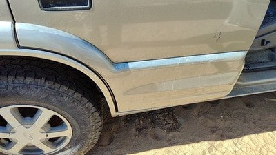 98-01 Bravada Passenger Right Rear Moulding From Door Back Trim Strip Pewter 11U