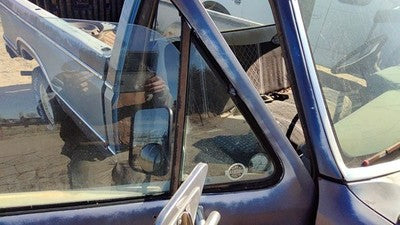80-91 Ford F150 Passenger Right Front Vent Window Small Door Glass With Frame