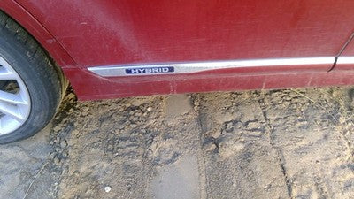 10-12 Lexus Hs250h Hybrid Passenger Right Lower Rocker Moulding Trim Red 3r1