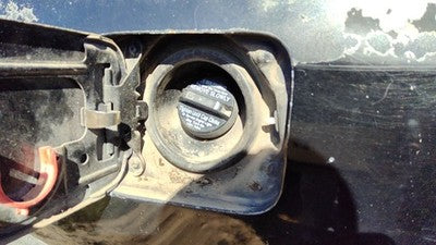 2000-2002 Infiniti G20 Fuel Filler Neck Assembly With Gas Cap Oem 172282l900