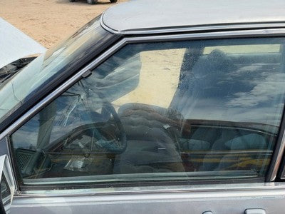 1986-1987 Olds 88 Driver Left Front Side Window Door Glass Oem 20478738