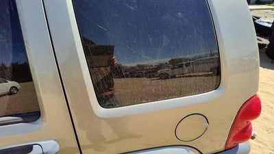 2002-2007 Jeep Liberty Driver Left Rear Quarter Glass Back Side Window Oem