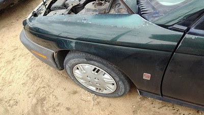 1996-1998 Saturn Sl1 Driver Left Front Fender Oem Green 21111175