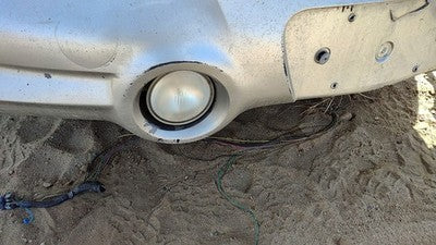 2004-2005 Pontiac Bonneville Passenger Right Fog Light Lamp Oem 10353349
