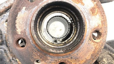 98-10 Vw Beetle Passenger Right Front Spindle Steering Knuckle With Wheel Hub