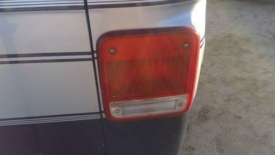 1989 Chevy G20 Van Passenger Right Tail Light Brake Lamp Oem Rear 05977496