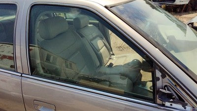 1994-1999 Cadillac Deville Passenger Right Front Side Window Door Glass Oem