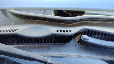 2007 Vw Passat Windshield Wiper Cowl Vent Trim Panel Oem Cover
