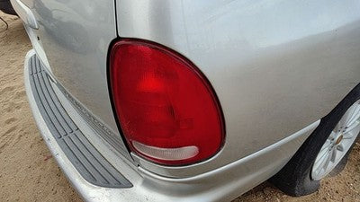 1996-2000 Chrysler Town & Country Passenger Right Tail Light Brake Lamp Oem Rear