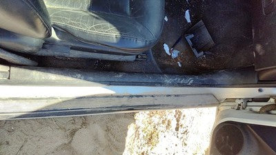 2006 Chevy Cobalt Coupe Passenger Right Lower Kick Trim Panel Oem 192 Ebony