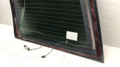 1995-2000 Gmc Yukon Driver Left Rear Back Glass Window Oem Barn Door 15745305