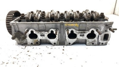 1993-1994 Chrysler Colt Cylinder Head With Camshaft Oem 1.5L Sohc Md174888
