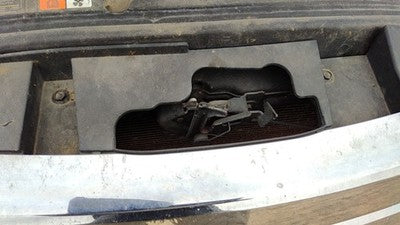 2010-2011 Ford Fusion Hood Latch Assembly With Bracket Oem Ae5Z16138A